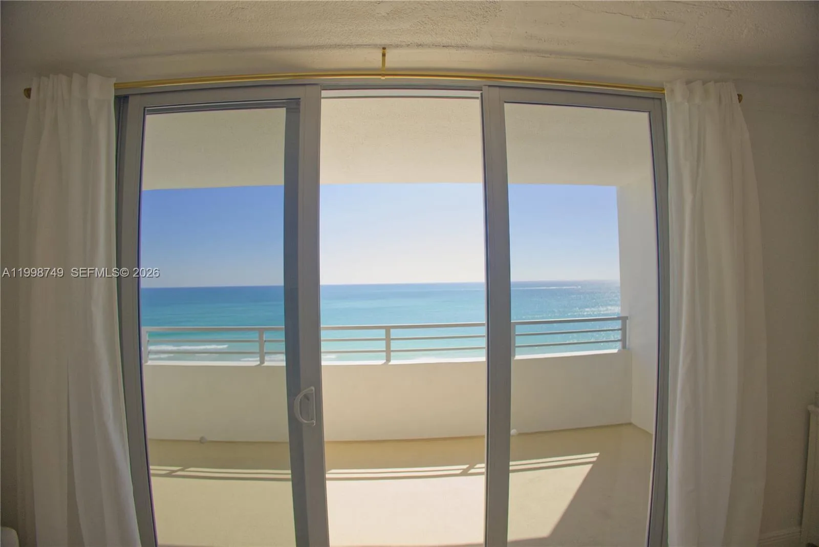 5555 Collins Ave # 15M, Miami Beach, FL 33140 photo 8