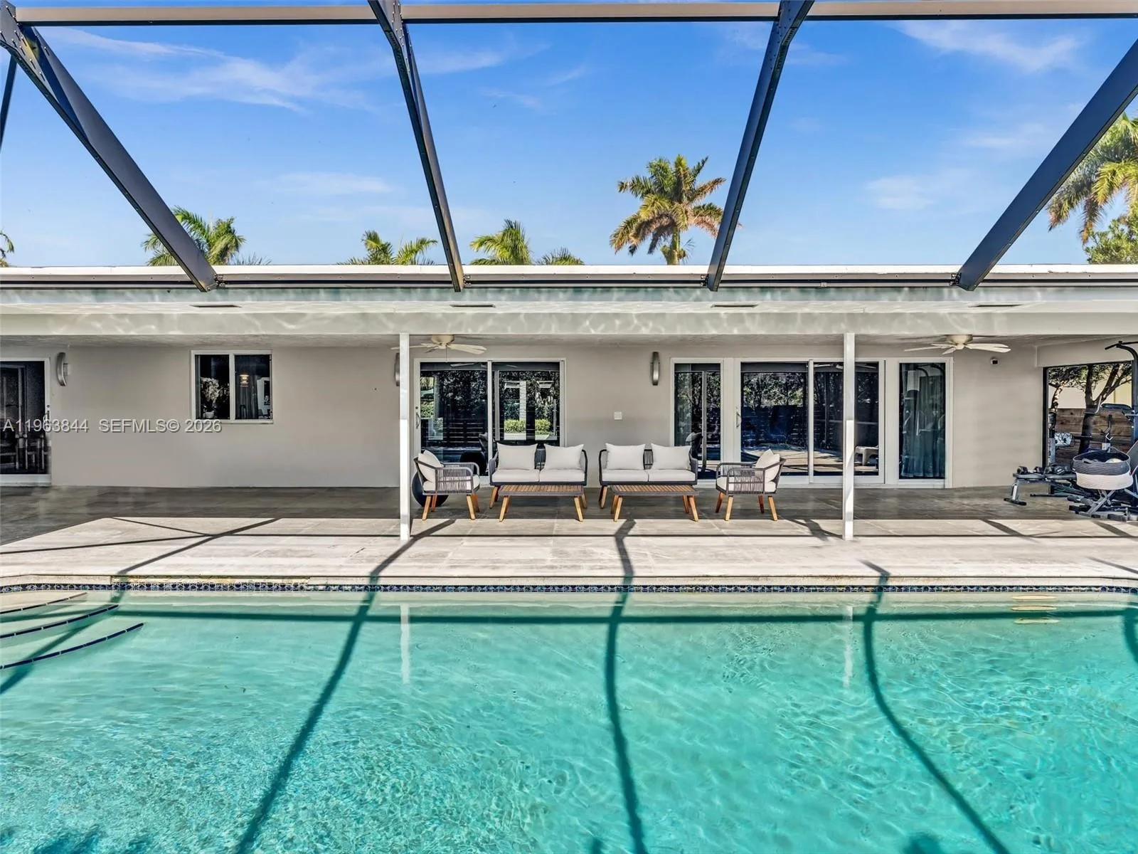 840 S Southlake Dr, Hollywood, FL 33019 photo 11