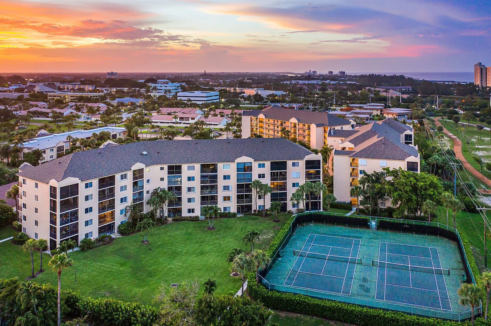 275 Palm Avenue # A301, Jupiter, FL 33477