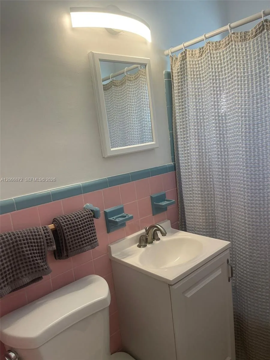 338 Roosevelt St # 1003, Hollywood, FL 33019 photo 6
