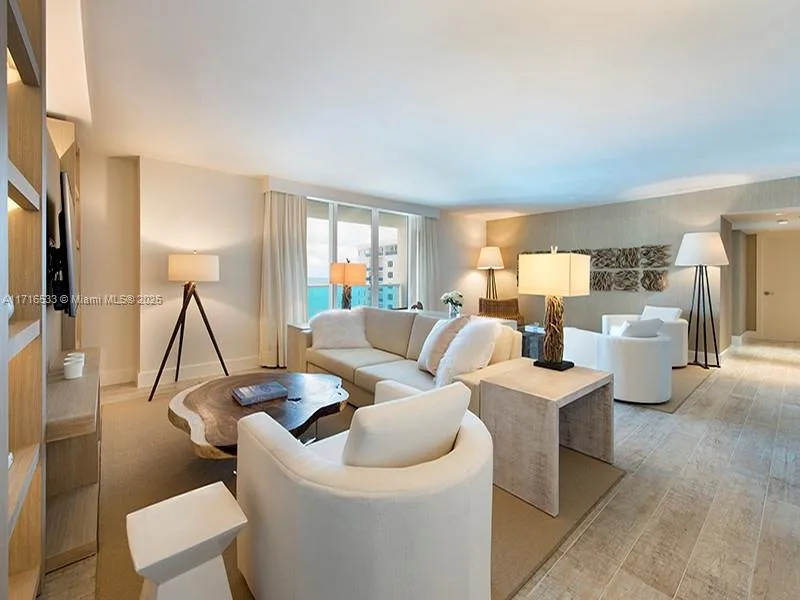 102 24th St # 1540, Miami Beach, FL 33139 photo 2