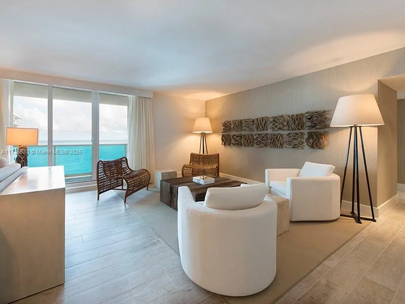 102 24th St # 1540, Miami Beach, FL 33139 photo 4