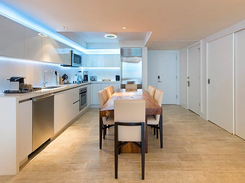 102 24th St # 1540, Miami Beach, FL 33139 photo 7
