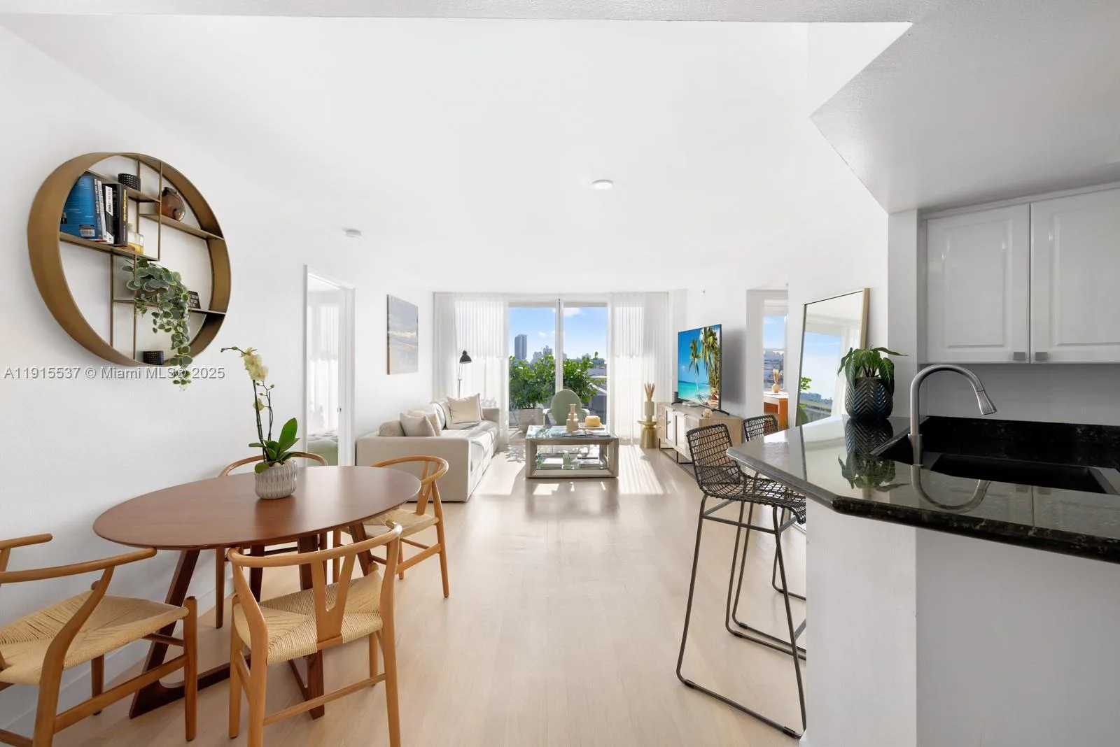 1800 Sunset Harbour Dr # 803, Miami Beach, FL 33139 photo 5