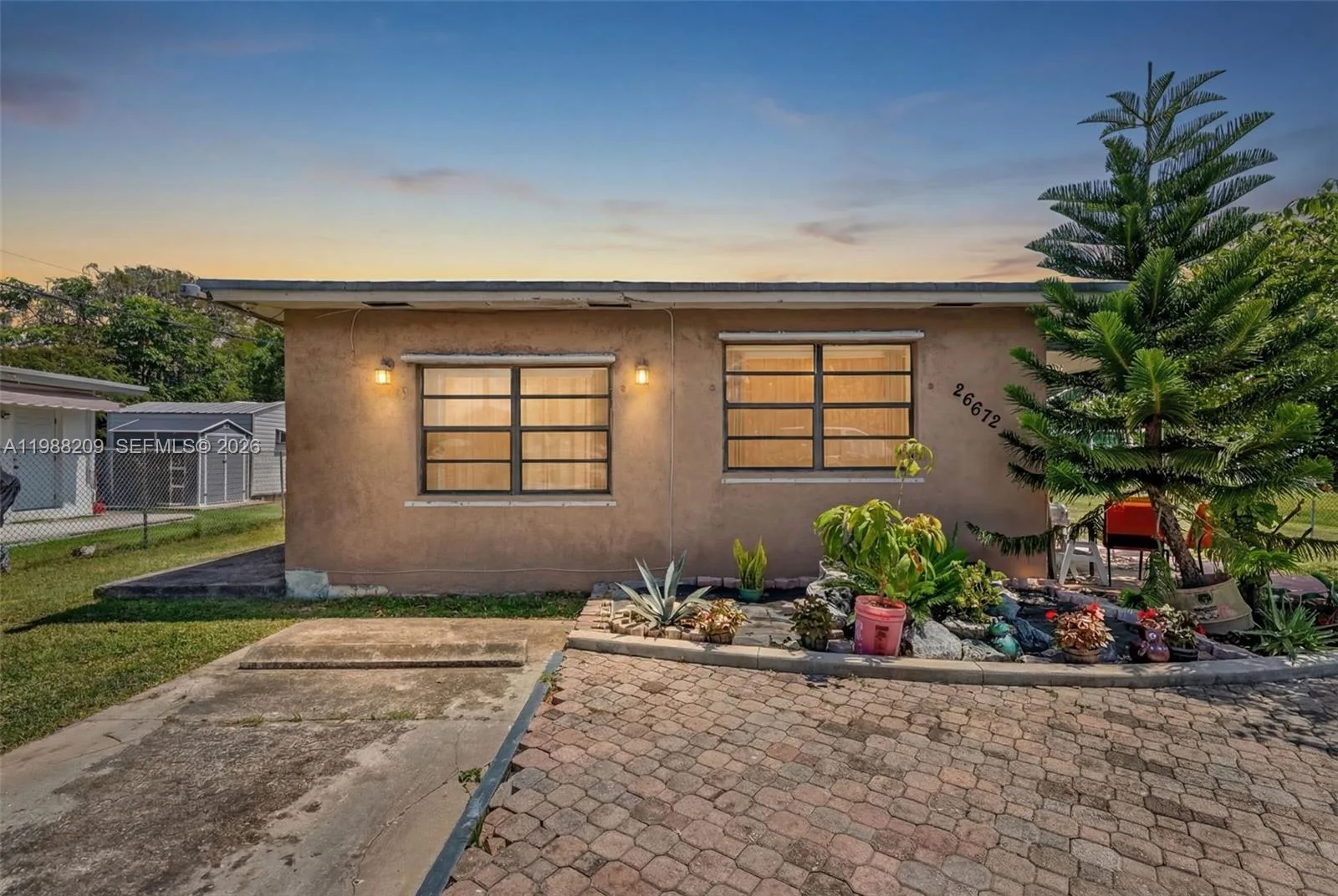 26672 SW 137th Ct, Miami, FL 33032