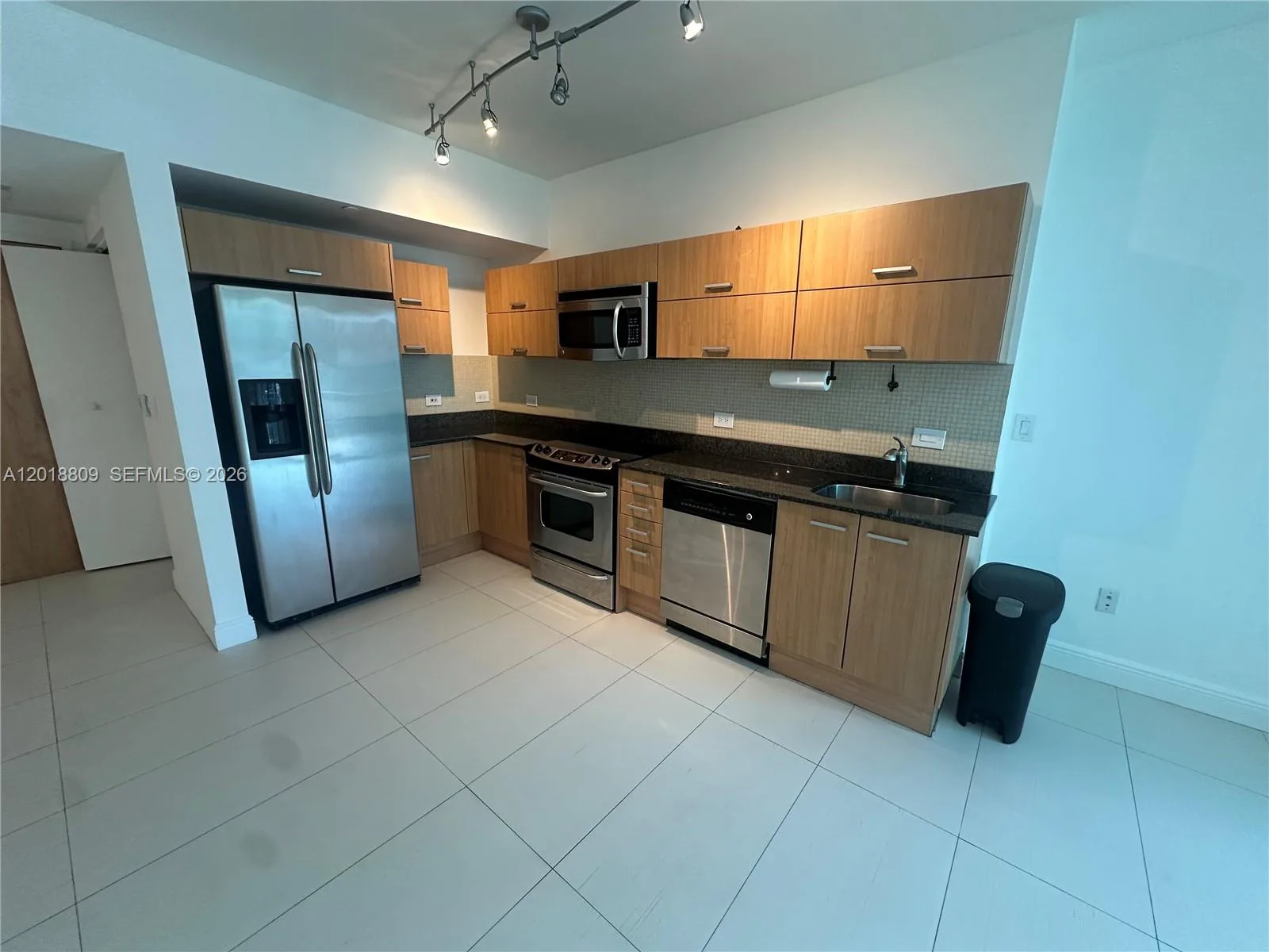 350 S Miami Ave # 2008, Miami, FL 33130