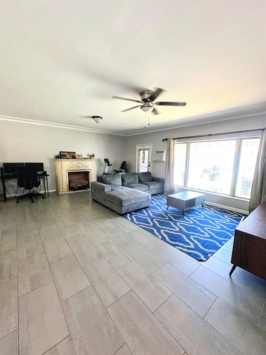 1000 NW 118th Street, Miami, FL 33168