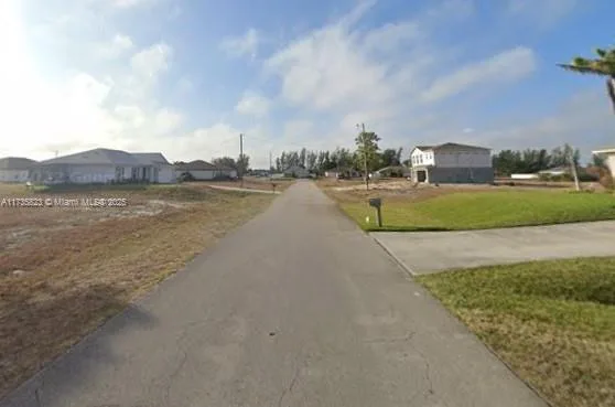 2813 NW 21 Ave, Cape Coral, FL 33993 photo 4