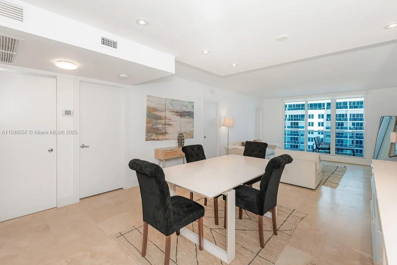 2301 Collins Ave # 1515, Miami Beach, FL 33139 photo 2
