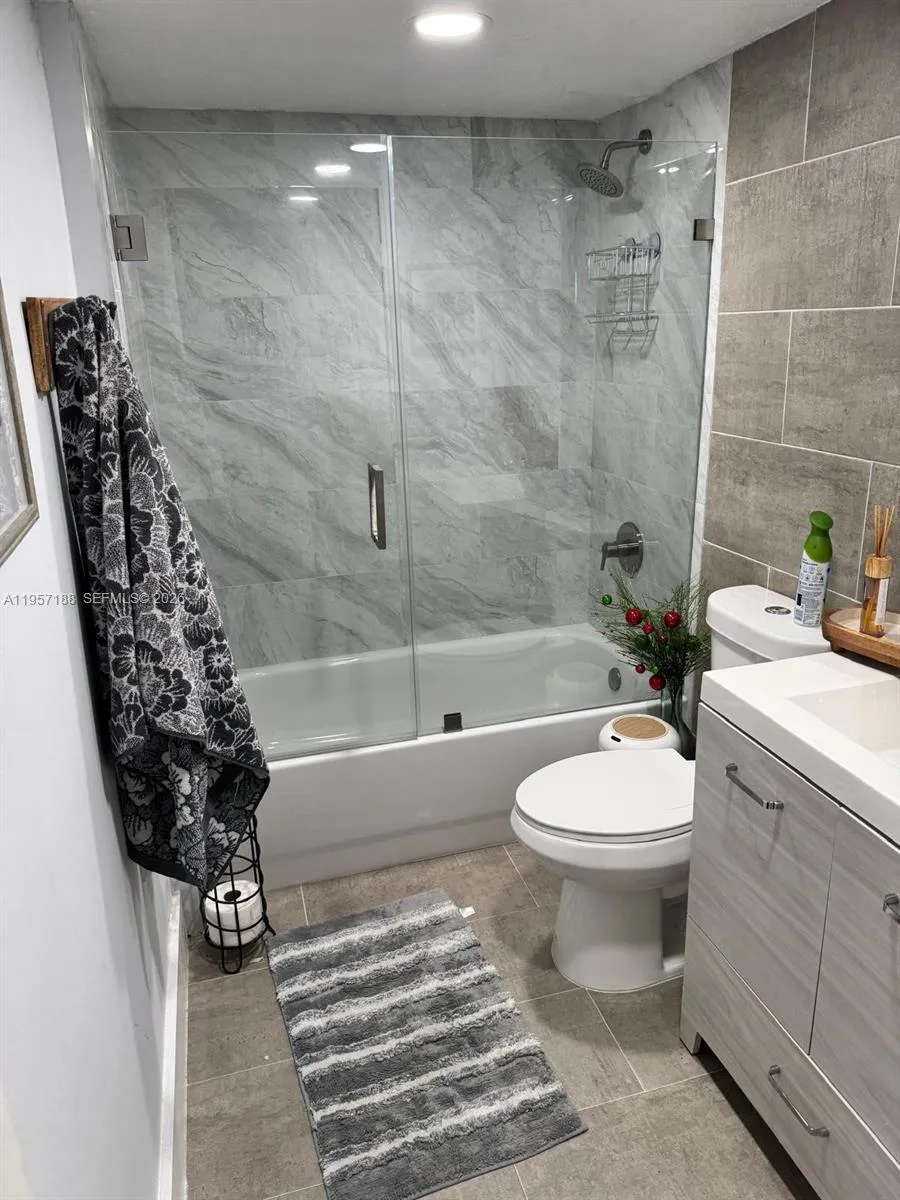 2931 SE 12th Rd # 105-55, Homestead, FL 33035 photo 12