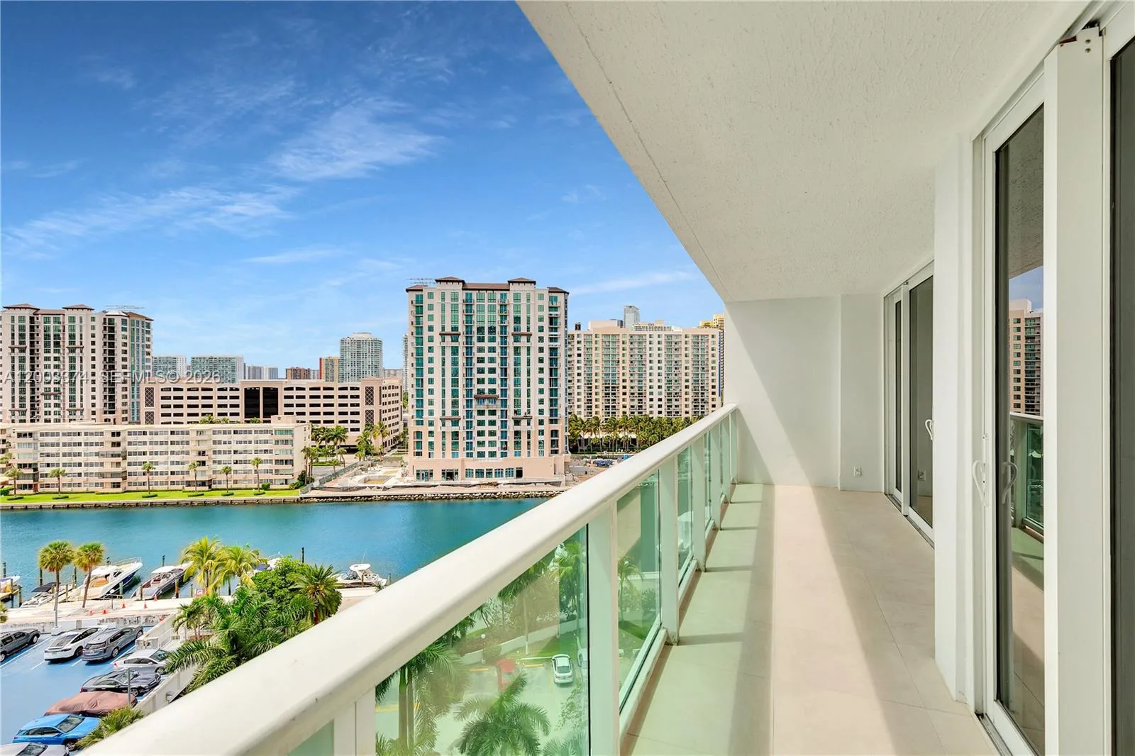 100 Bayview Dr # 1002, Sunny Isles Beach, FL 33160 photo 3