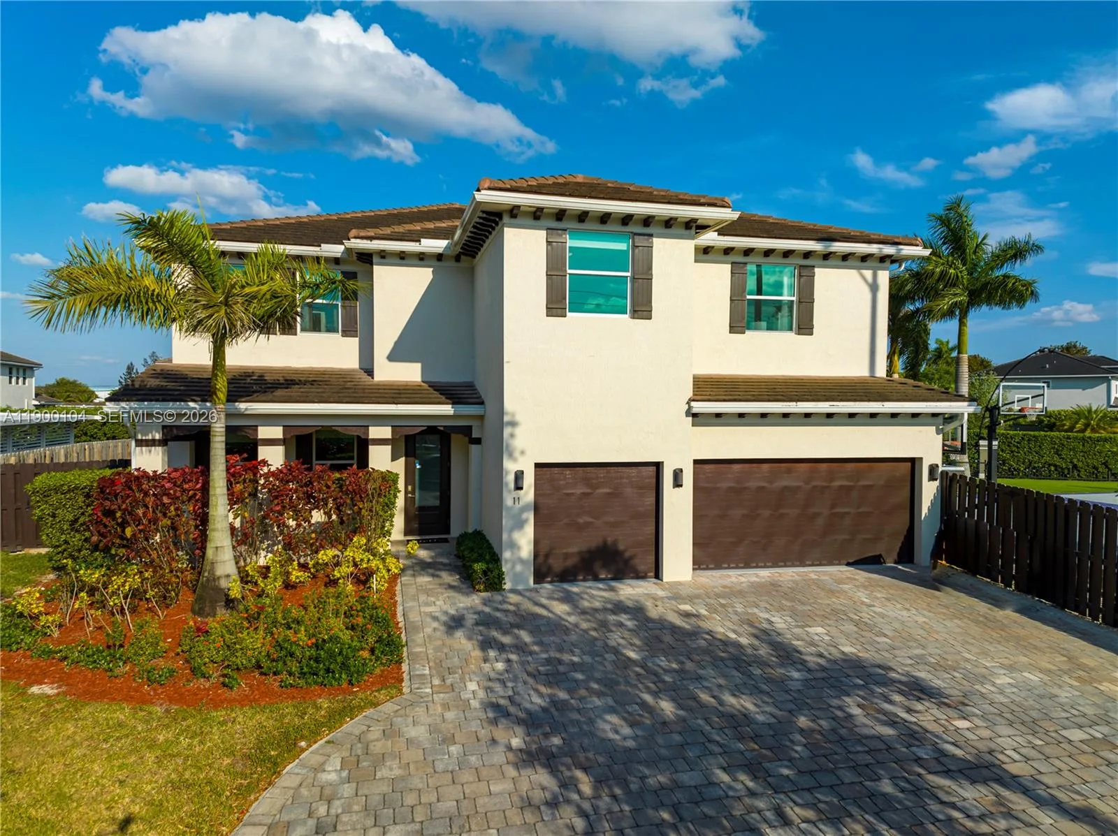 11 NW 122nd Ave, Miami, FL 33182 photo 2