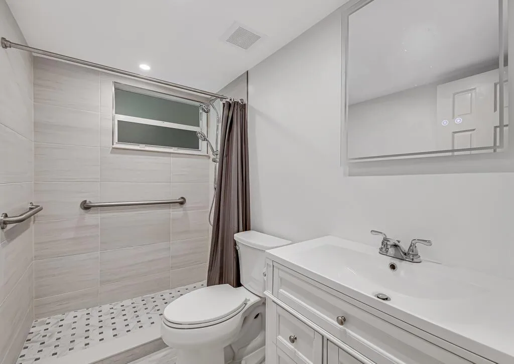 752 LORI Drive # 217, Palm Springs, FL 33461 photo 4