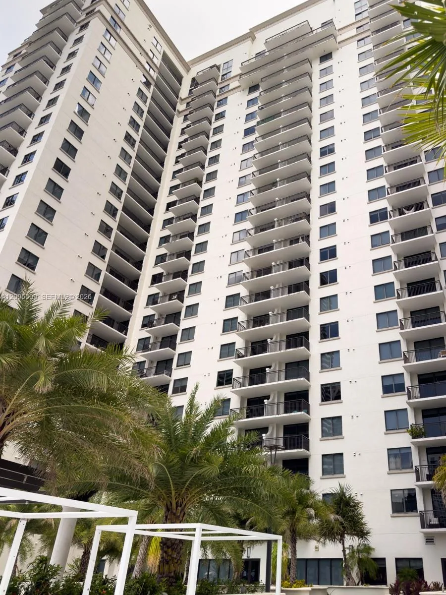 999 SW 1st Ave # 1611, Miami, FL 33130