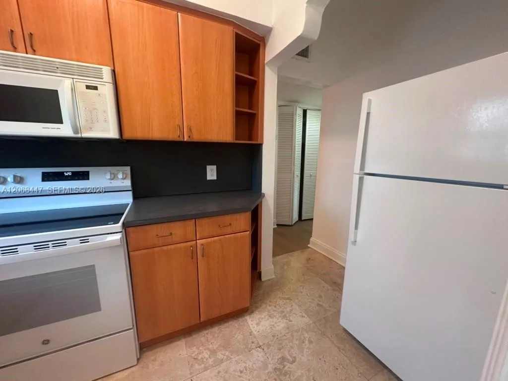 1341 Meridian Ave # 202, Miami Beach, FL 33139 photo 7