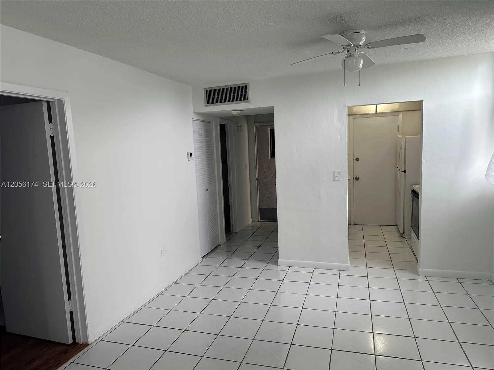 12590 NE 16th Ave # 411, North Miami, FL 33161 — zdjęcie 4