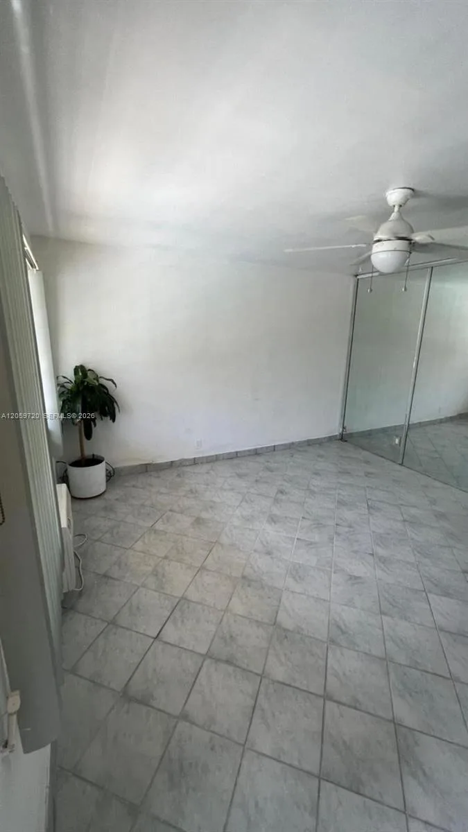 500 Layne Blvd # 14, Hallandale Beach, FL 33009 photo 11