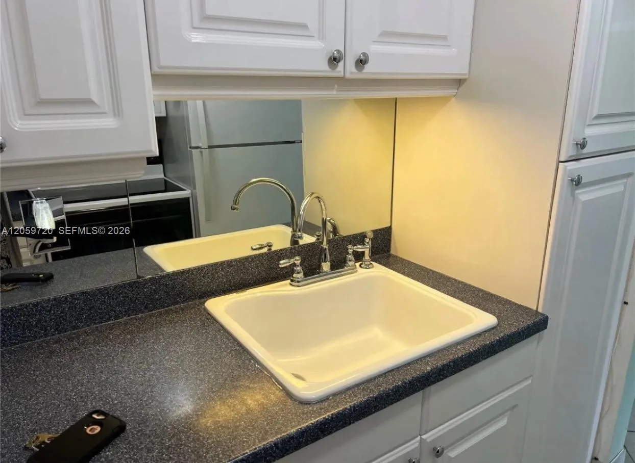 500 Layne Blvd # 14, Hallandale Beach, FL 33009 photo 8
