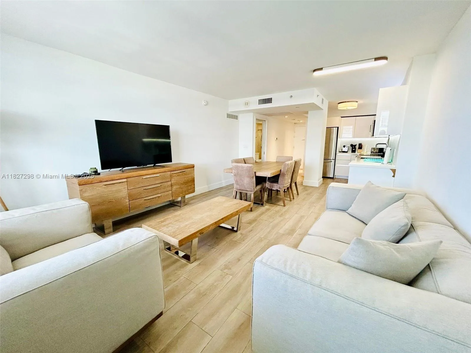 100 Lincoln Rd # 1429, Miami Beach, FL 33139