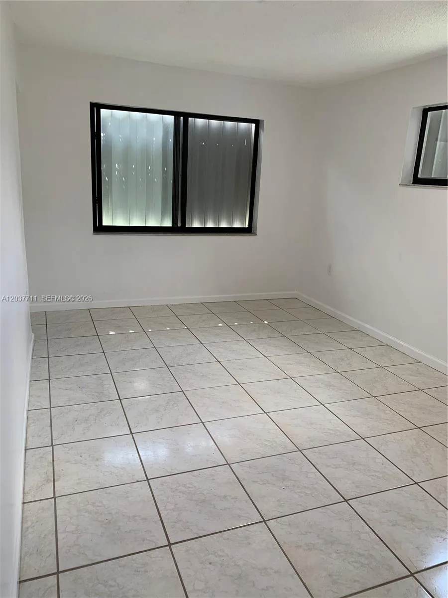 17981 NW 3rd Ave, Miami Gardens, FL 33169 photo 10