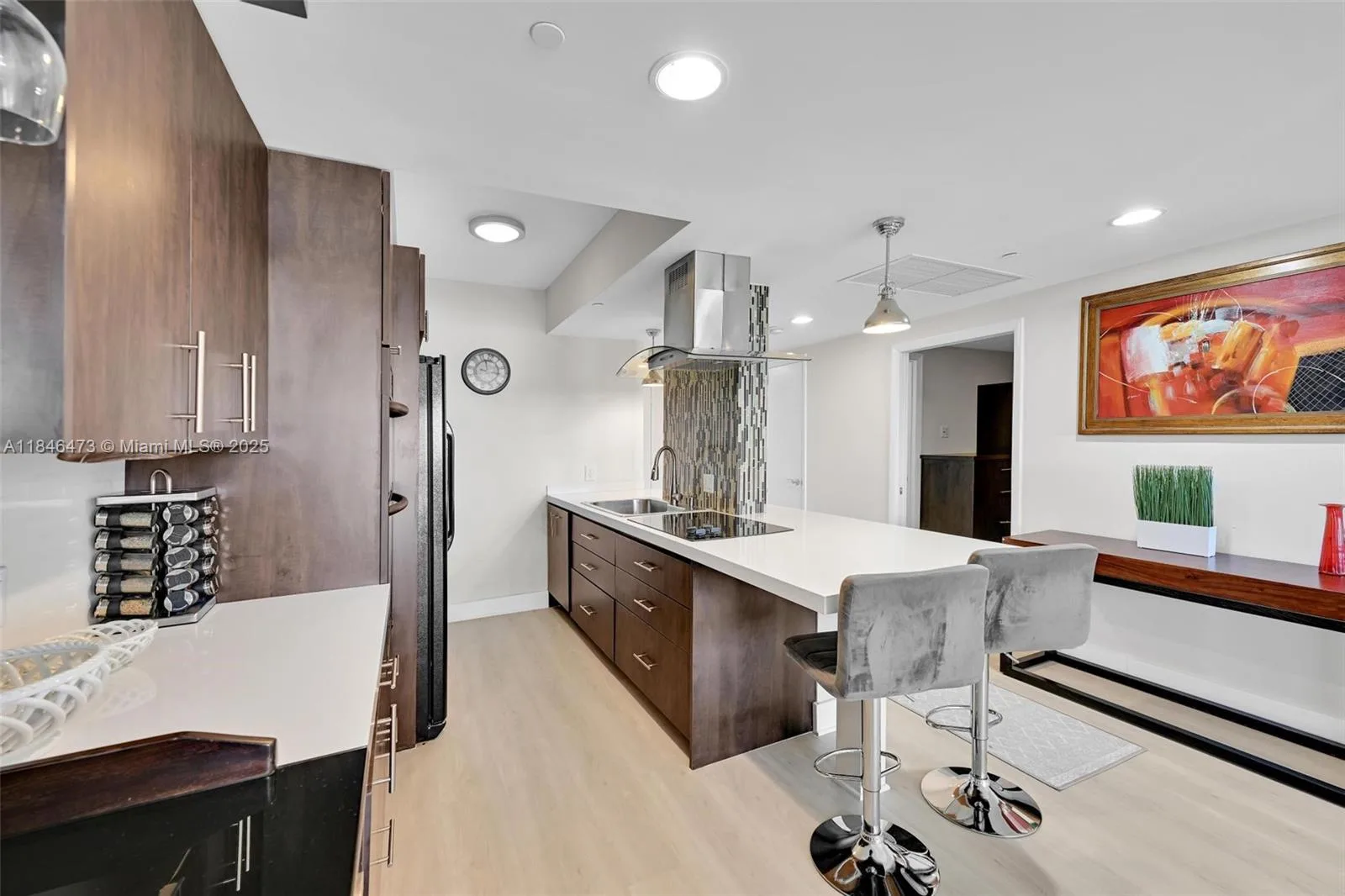 1850 S Ocean Dr # 1907, Hallandale Beach, FL 33009 photo 2