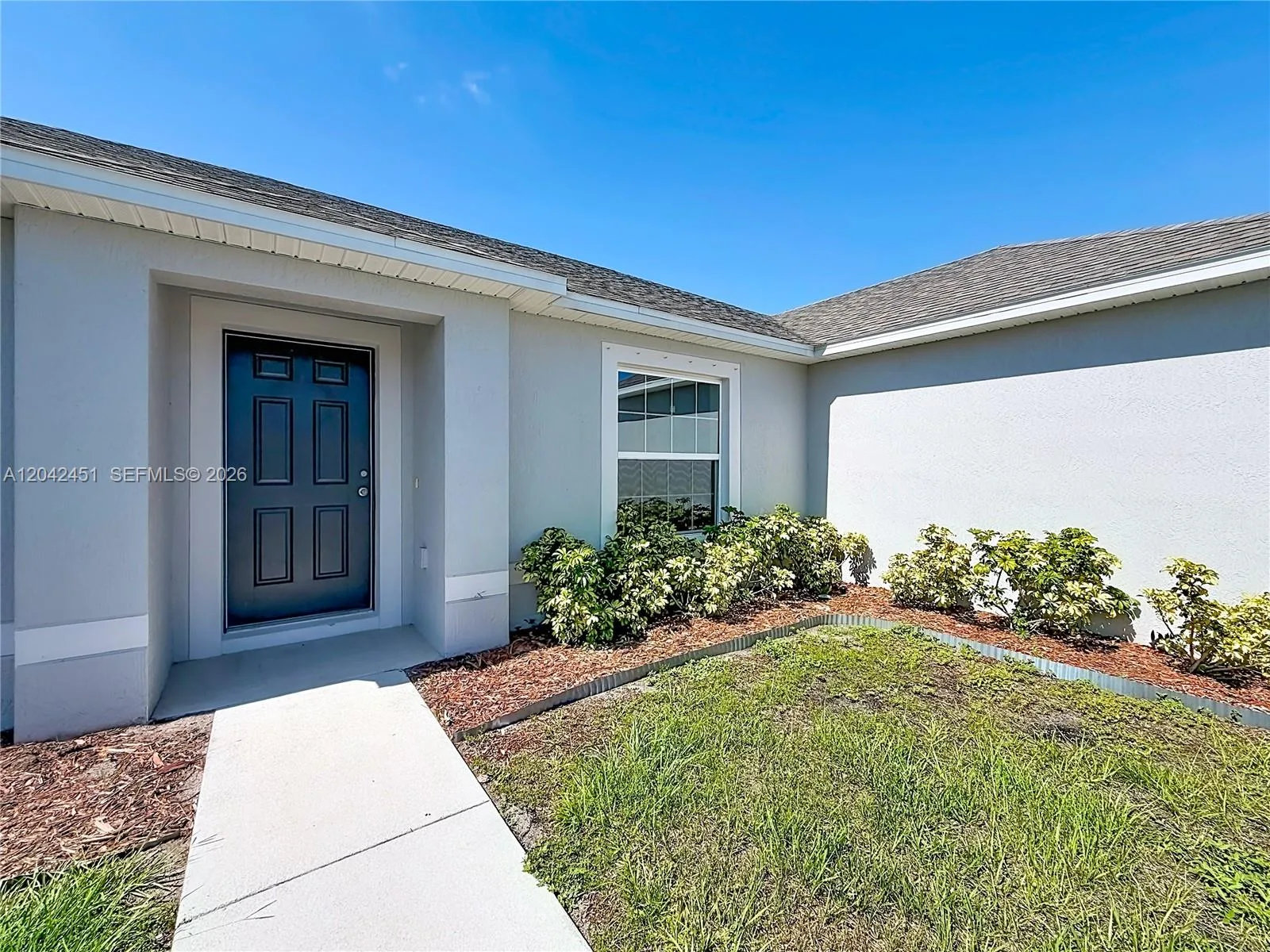 666 SW Jeanne Ave, Port St. Lucie, FL 34953 photo 2