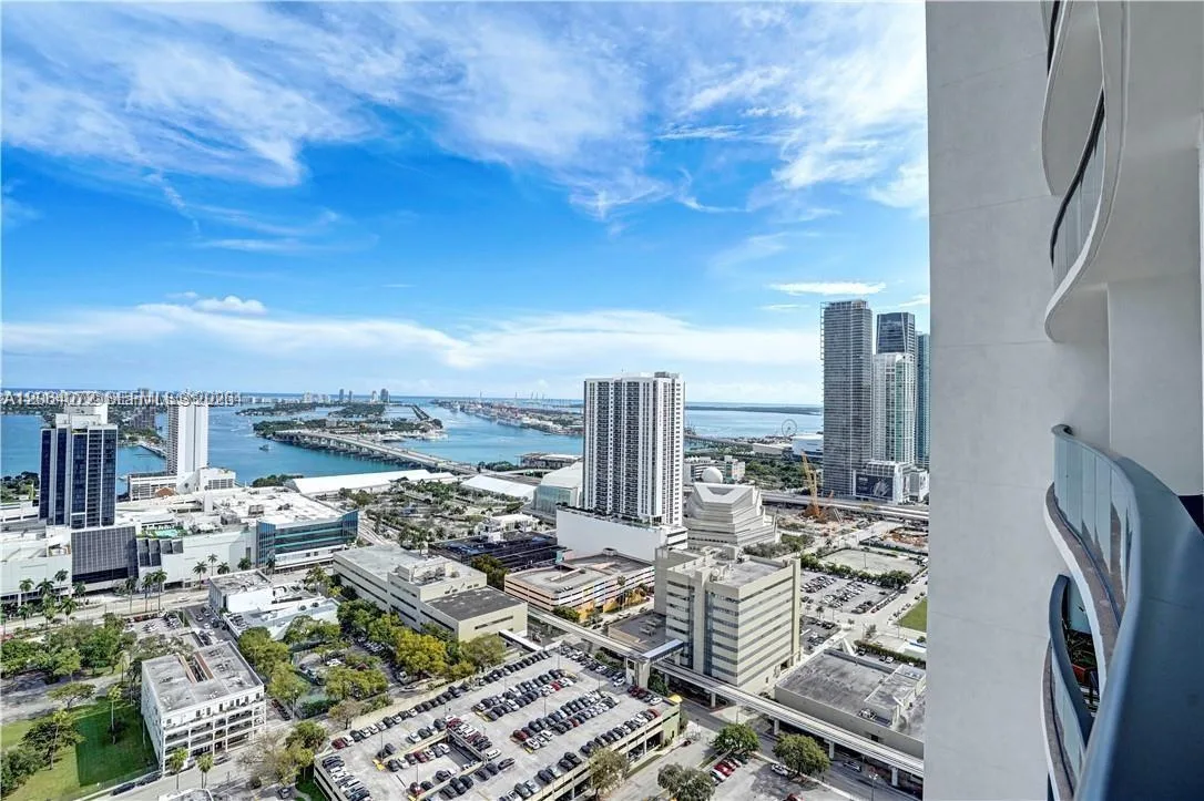 1600 NE 1st Ave # 2903, Miami, FL 33132 photo 11