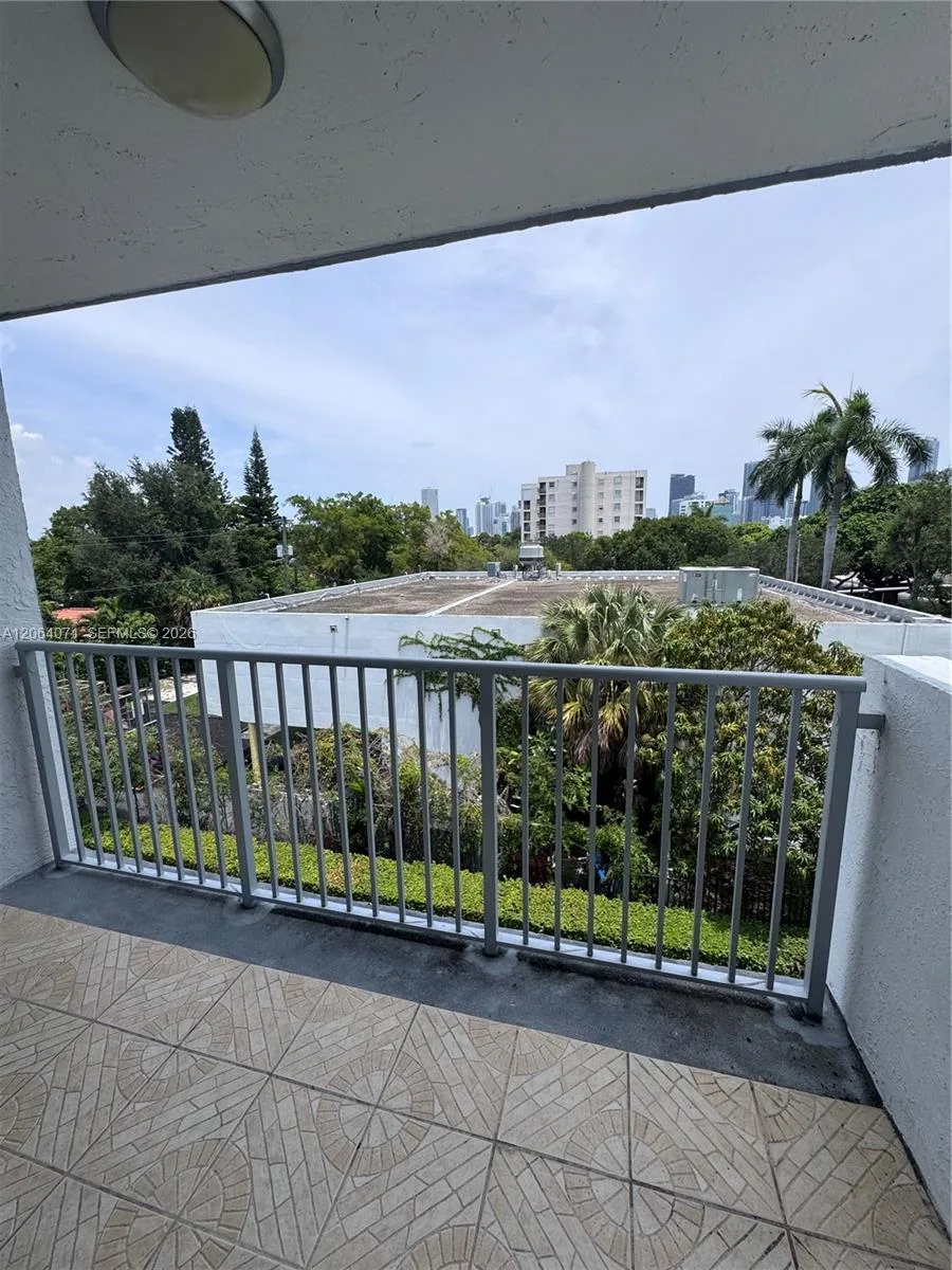 2530 SW 3rd Ave # 306, Miami, FL 33129 photo 9