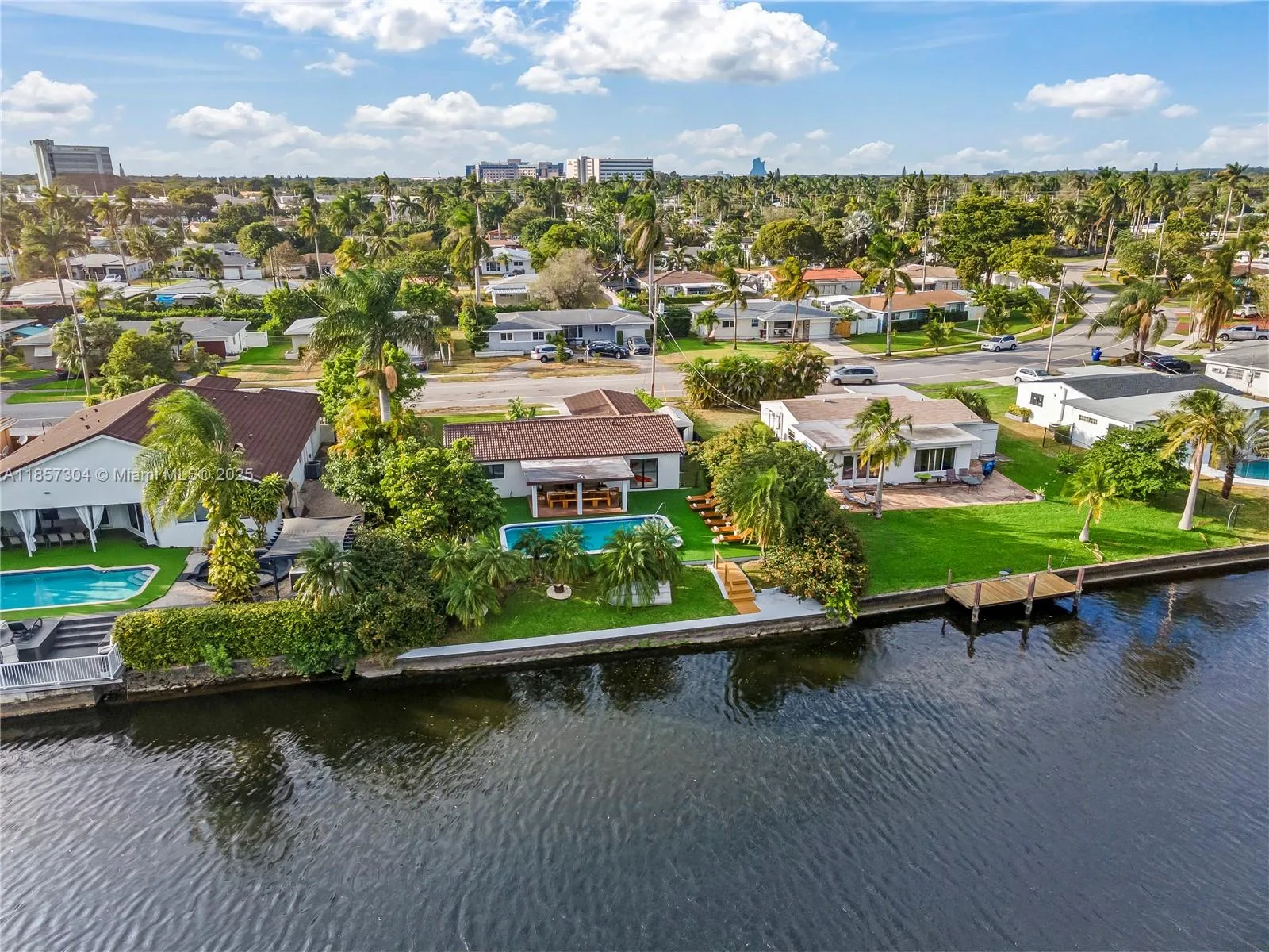 209 N 31st Ave # 1, Hollywood, FL 33021 photo 5