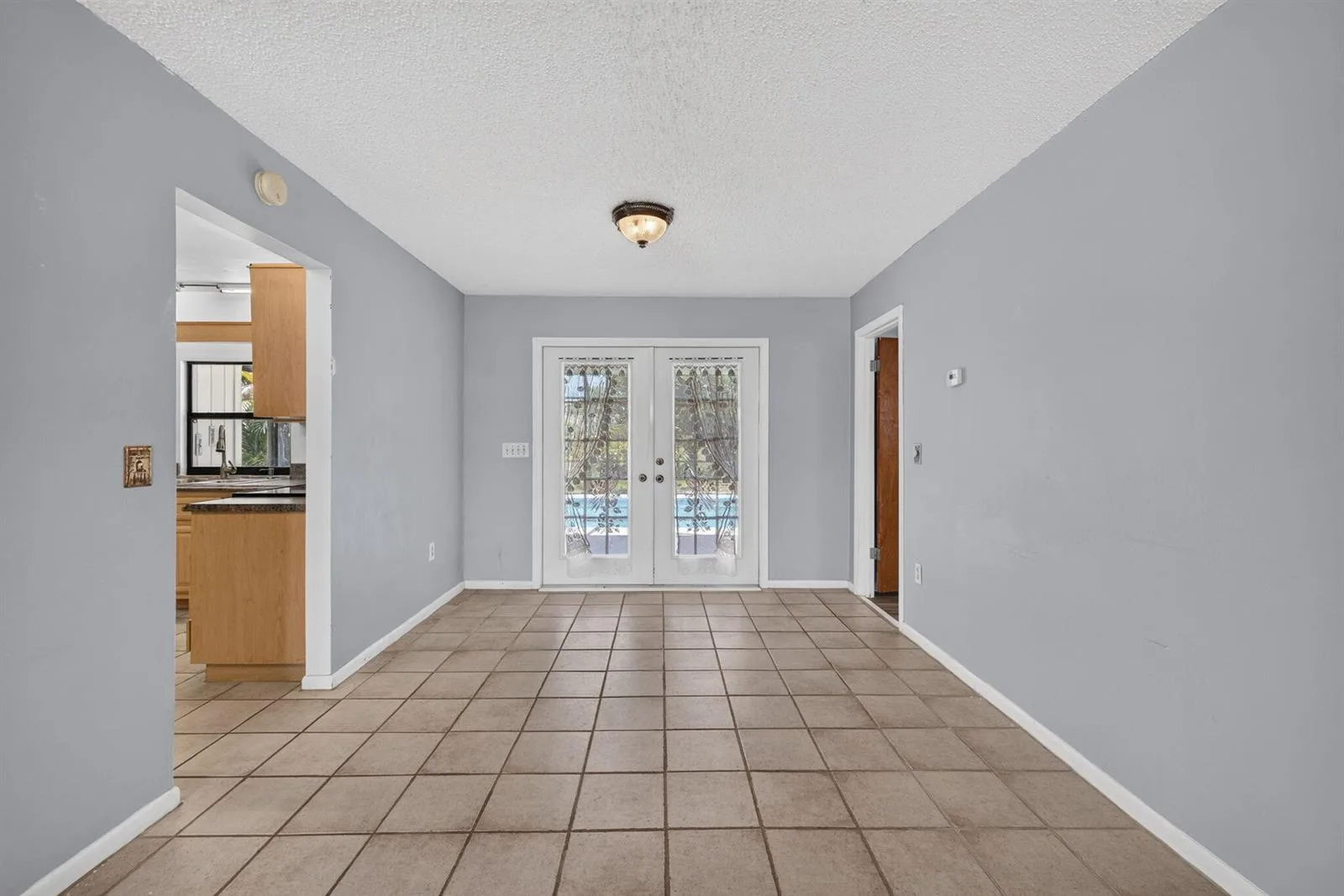 1556 SE Sinbad Avenue, Port St. Lucie, FL 34952 photo 8
