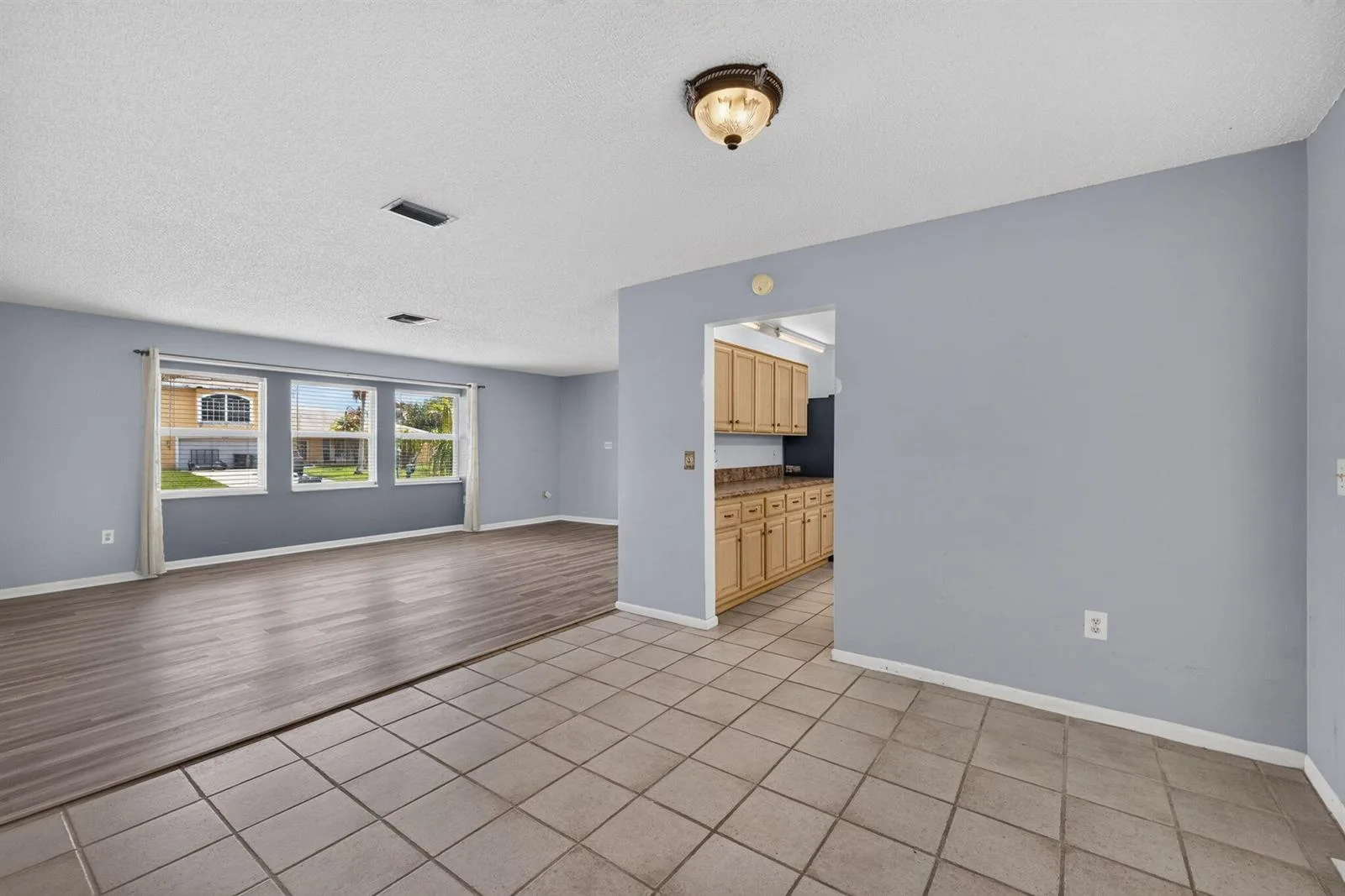 1556 SE Sinbad Avenue, Port St. Lucie, FL 34952 photo 9