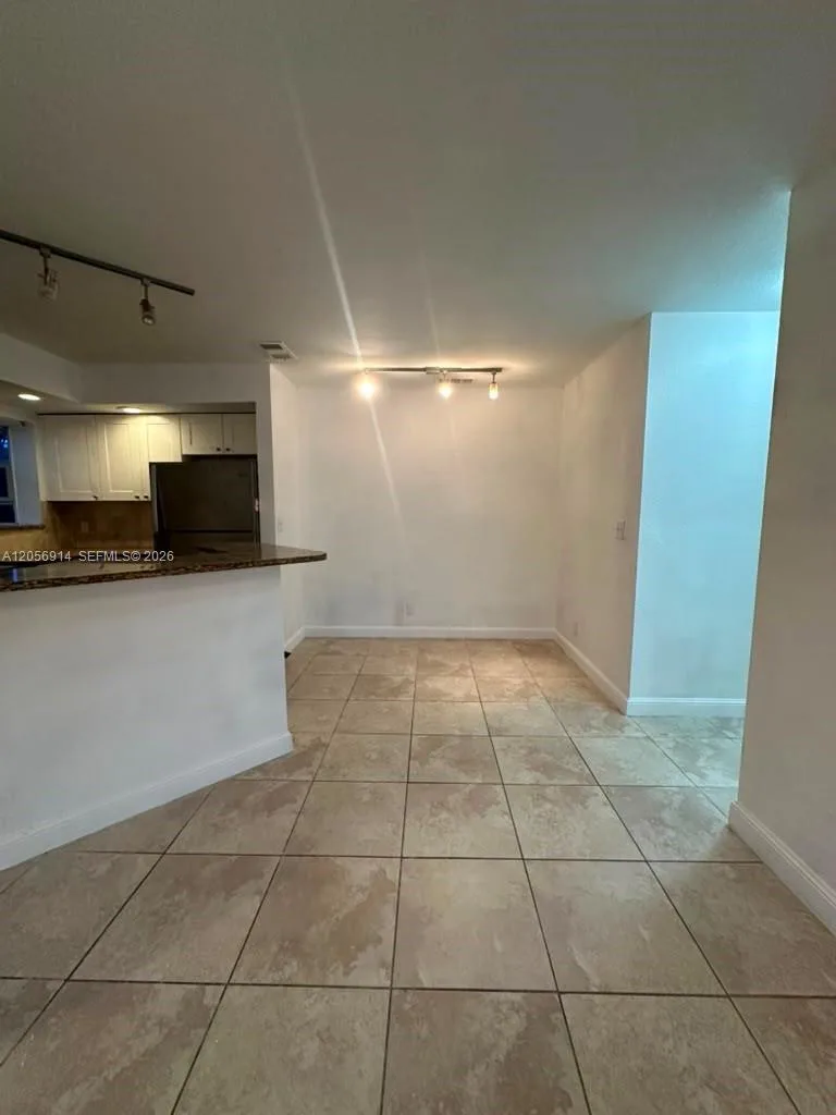 3330 N Pinewalk Dr N # 1611, Margate, FL 33063 photo 3