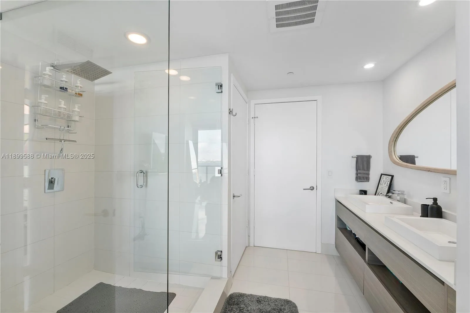 460 NE 28th St # 2103, Miami, FL 33137 photo 6