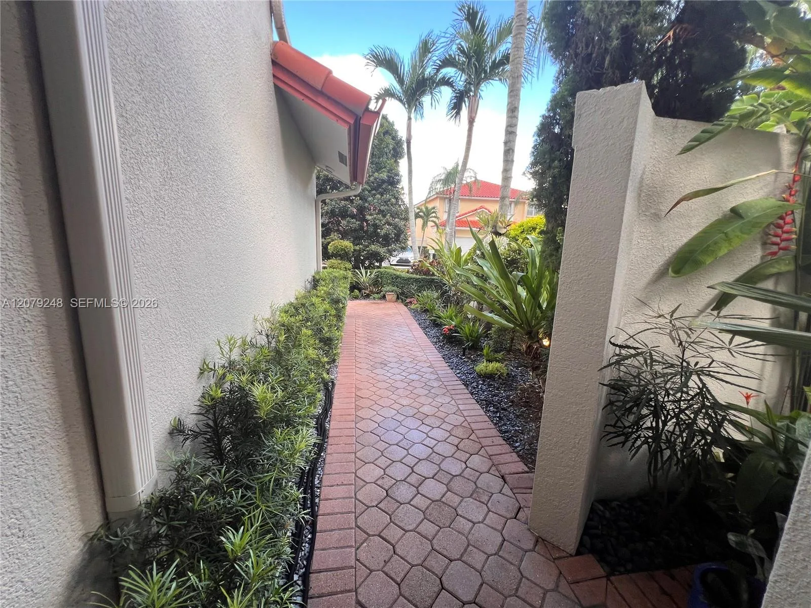 5348 NW 106th Ct, Doral, FL 33178 photo 9