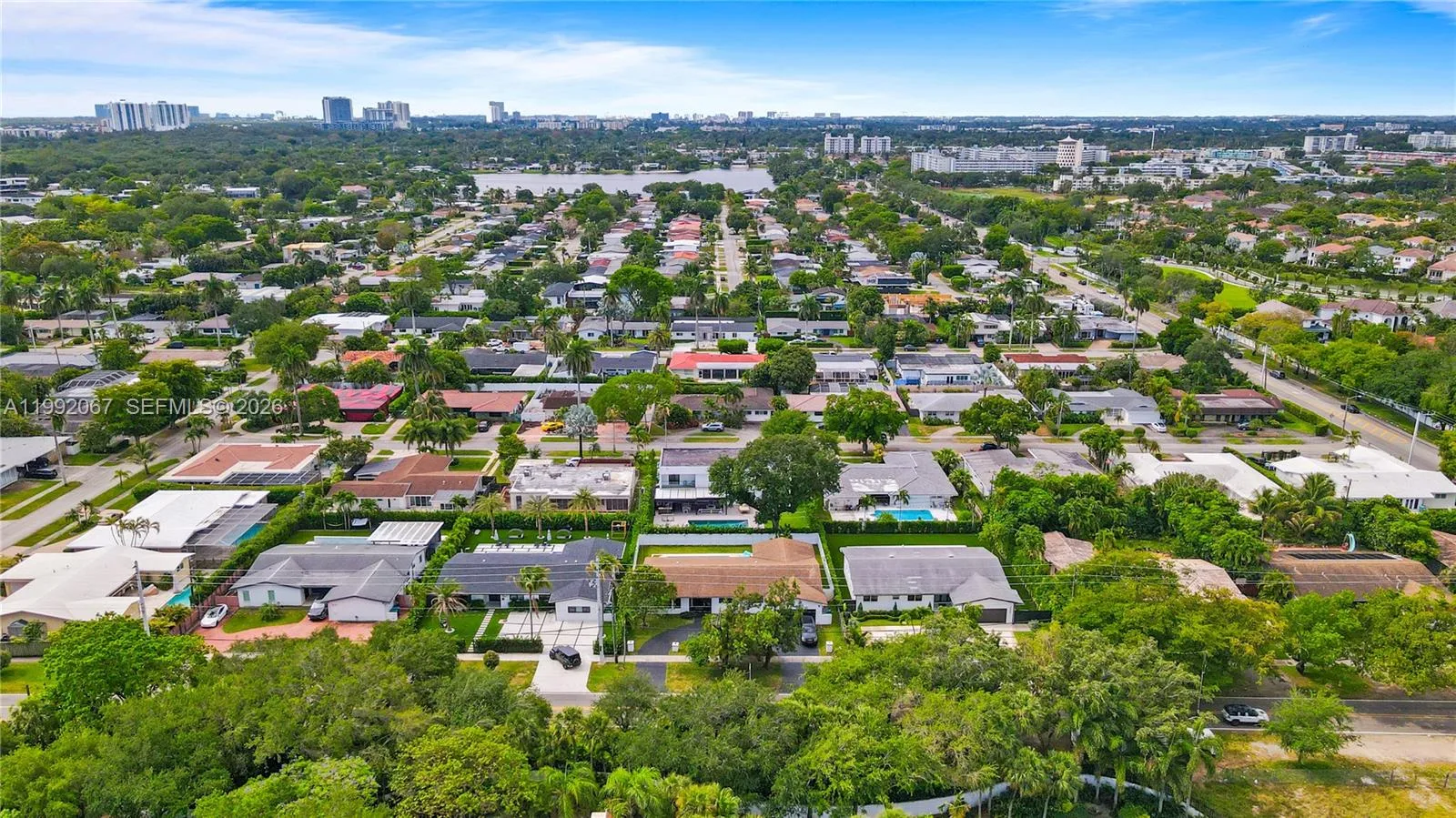 1850 NE 199th St, Miami, FL 33179 photo 5