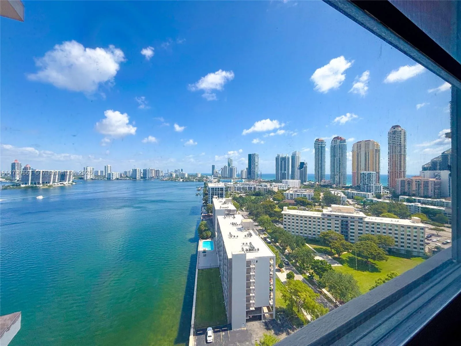 251 174th St # 2219, Sunny Isles Beach, FL 33160 photo 5