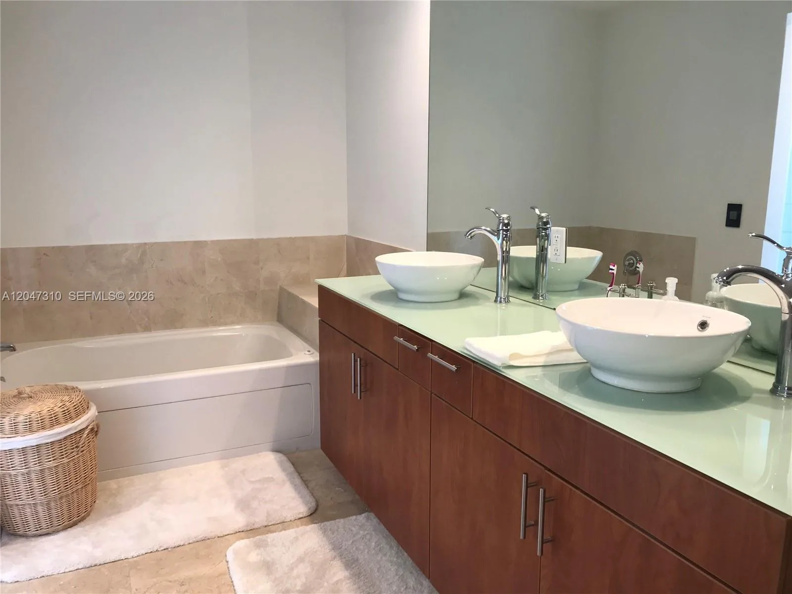 315 NE 3rd Ave # 2103, Fort Lauderdale, FL 33301 photo 10