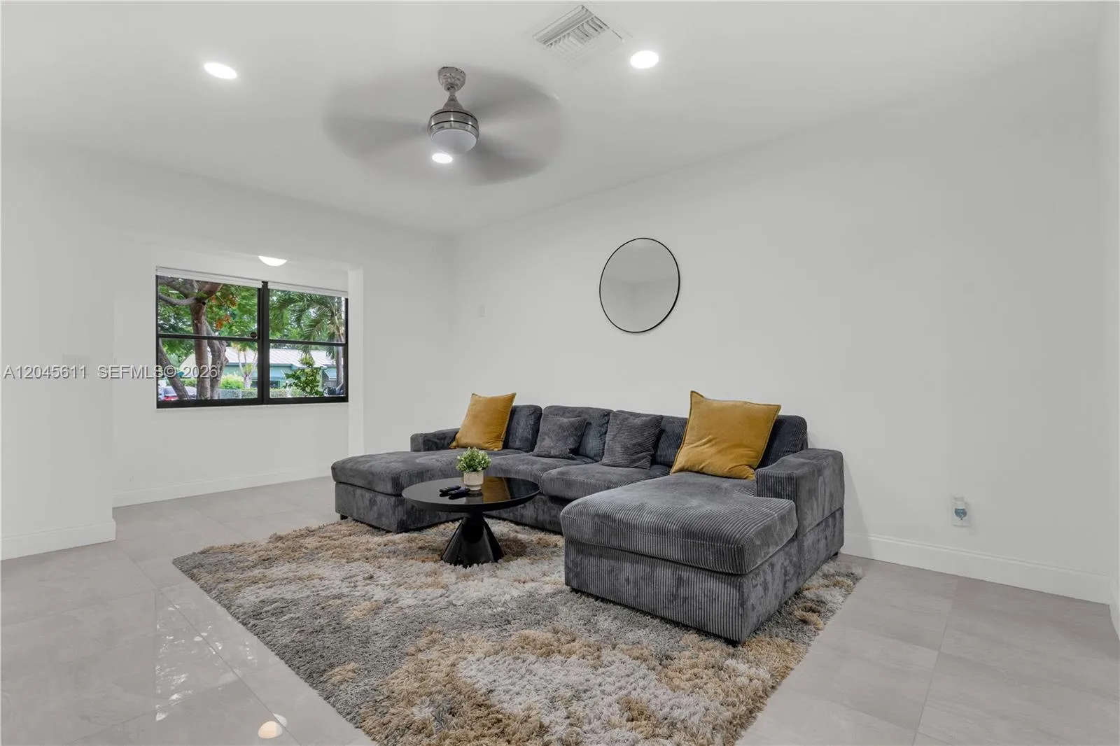 2827 Adams St, Hollywood, FL 33020 photo 4