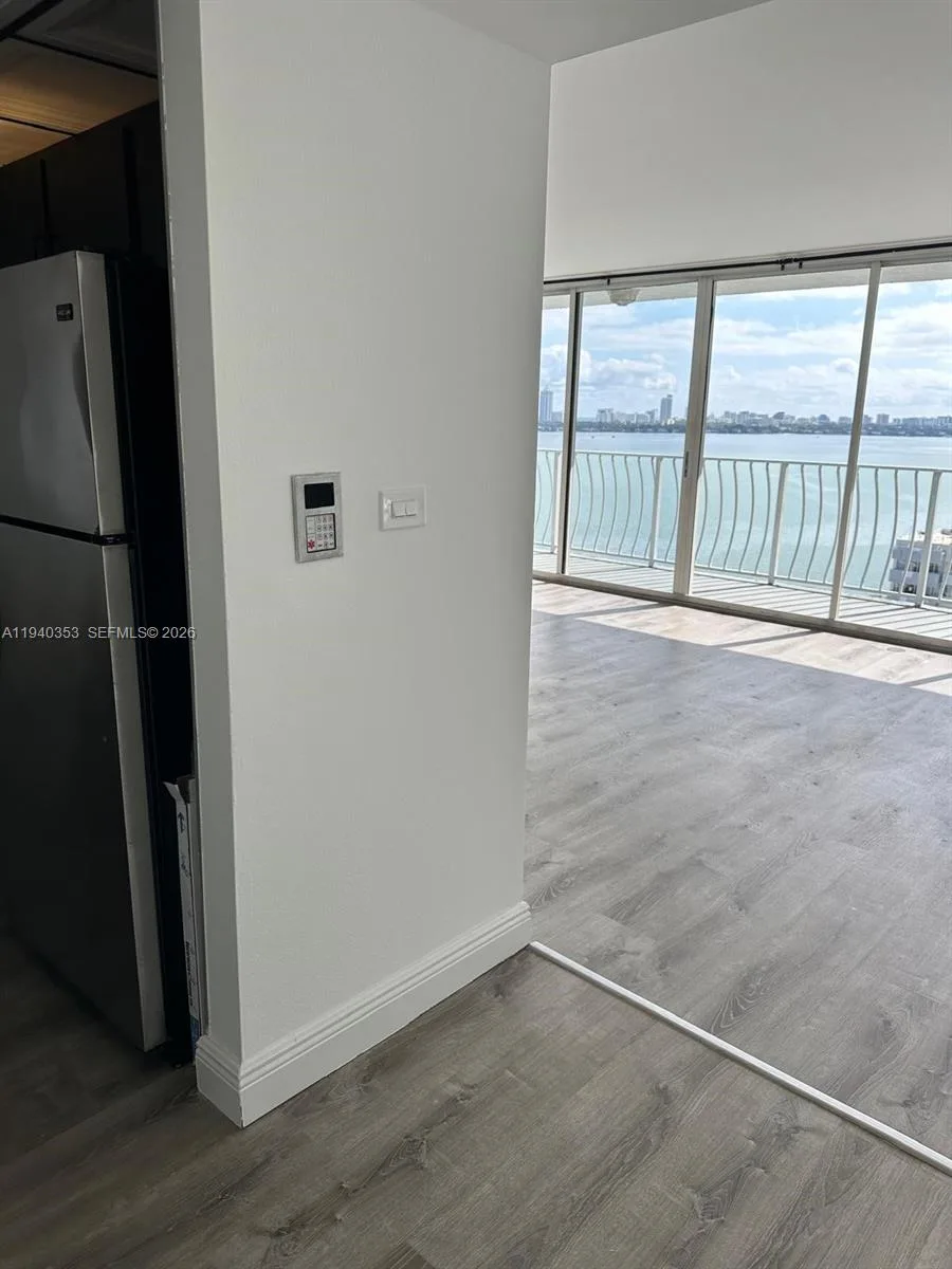 7601 E Treasure Dr # 1823, North Bay Village, FL 33141 photo 11