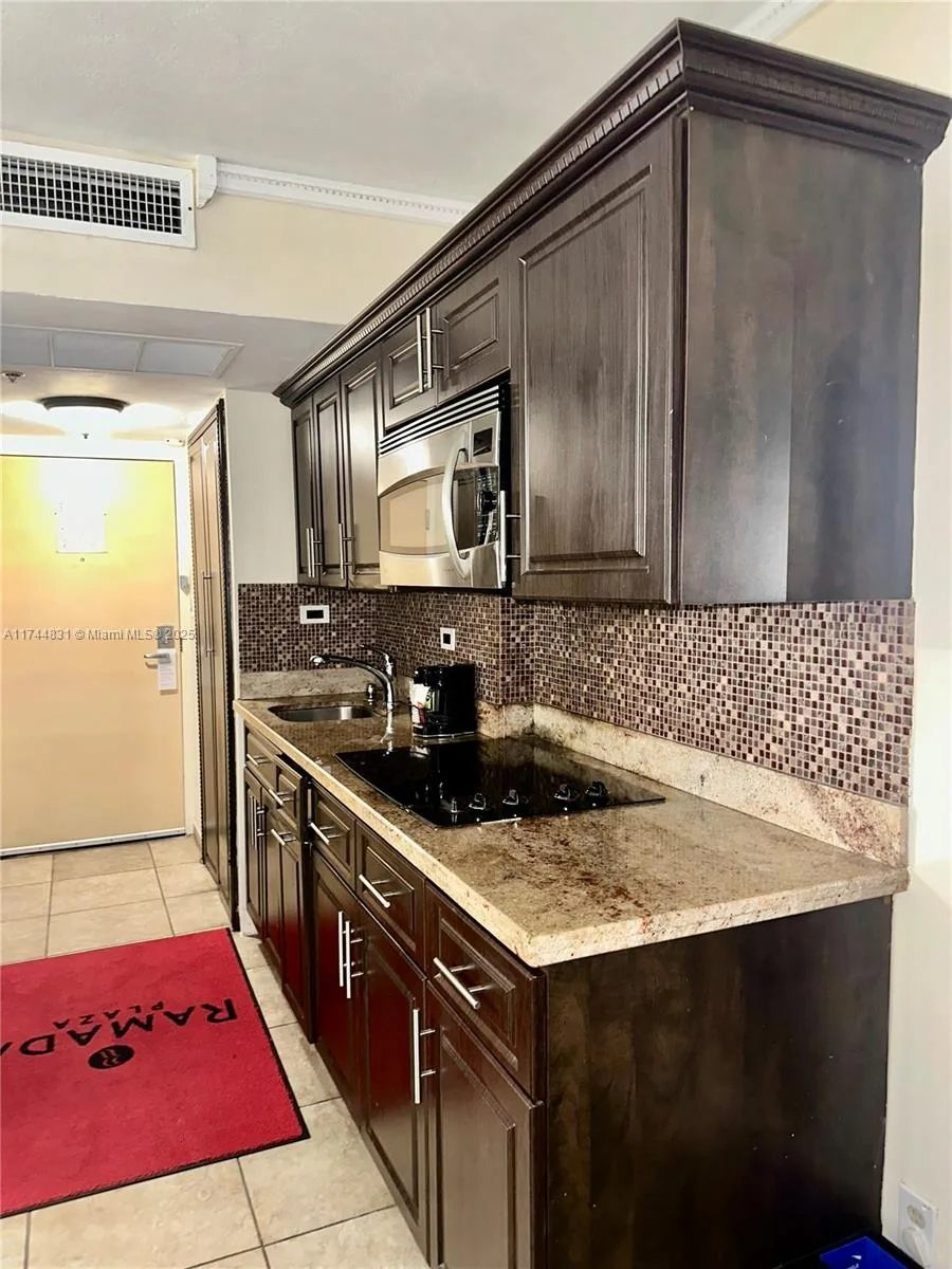 19201 Collins Ave # 435, Sunny Isles Beach, FL 33160 photo 5