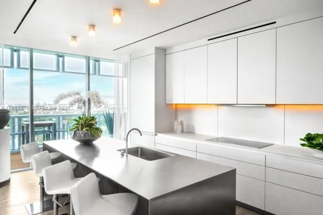 2901 Collins Ave # 1602, Miami Beach, FL 33140 photo 8