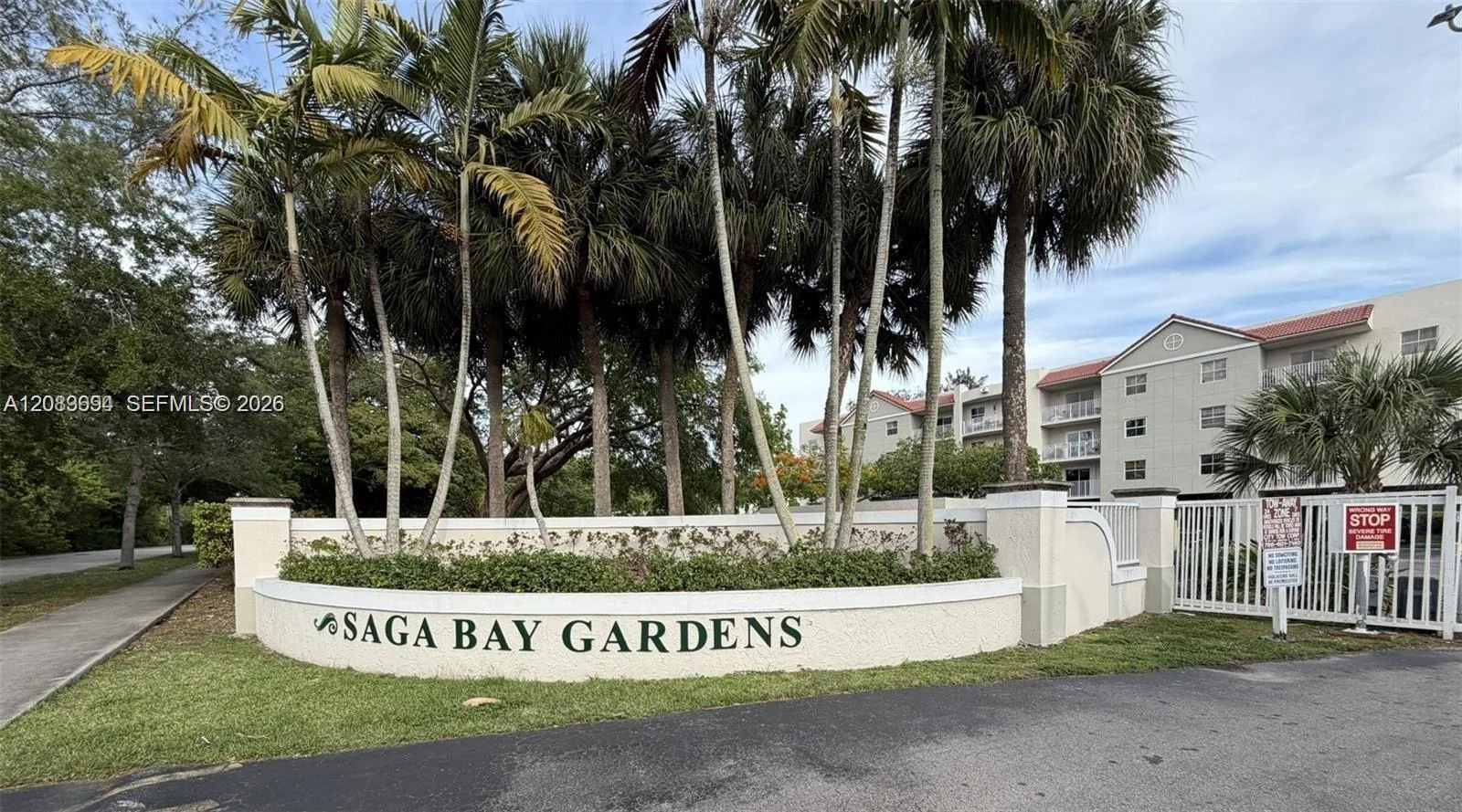 8240 SW 210th St # 101, Cutler Bay, FL 33189