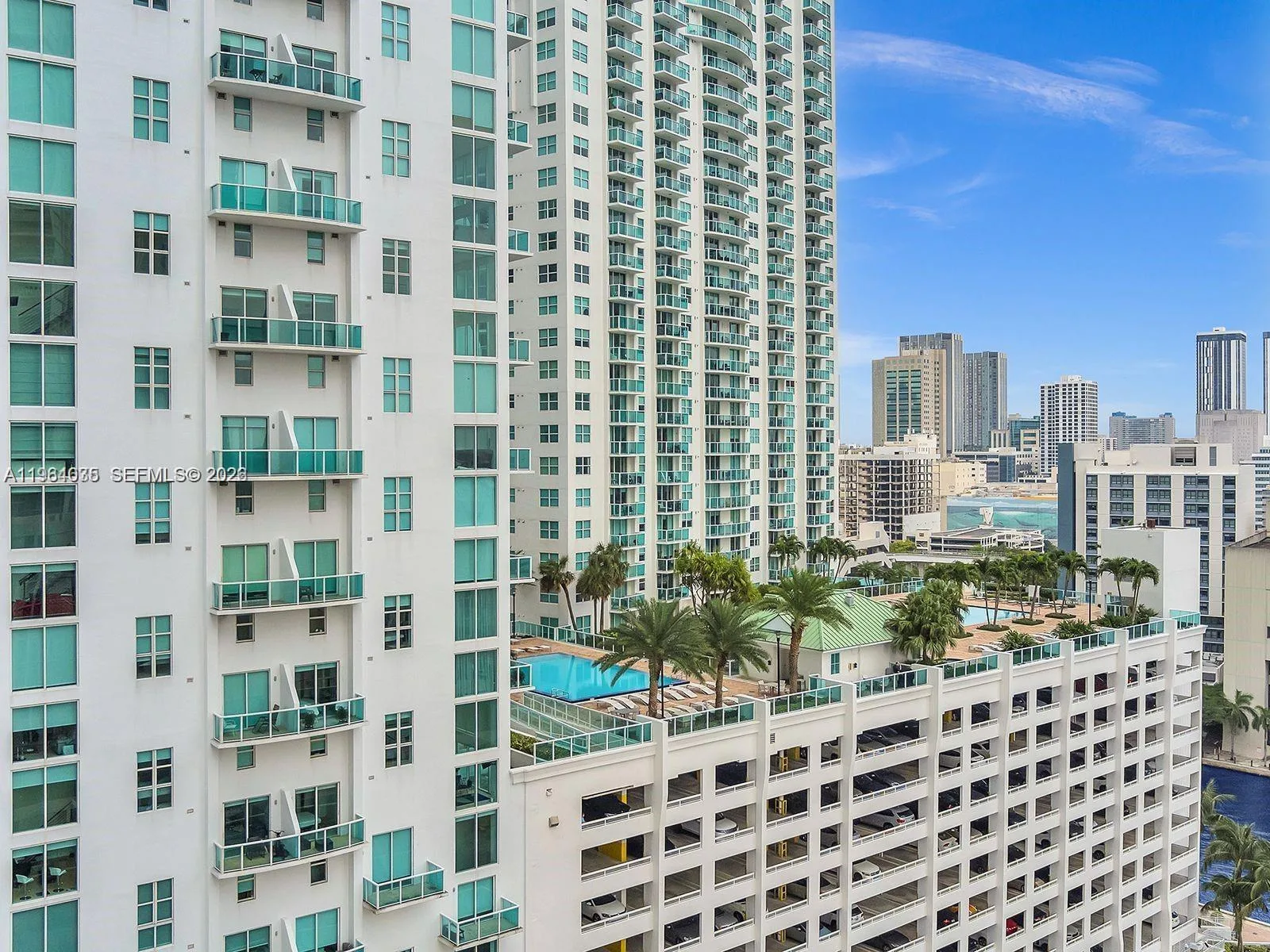 31 SE 5th St # 2706, Miami, FL 33131 photo 13