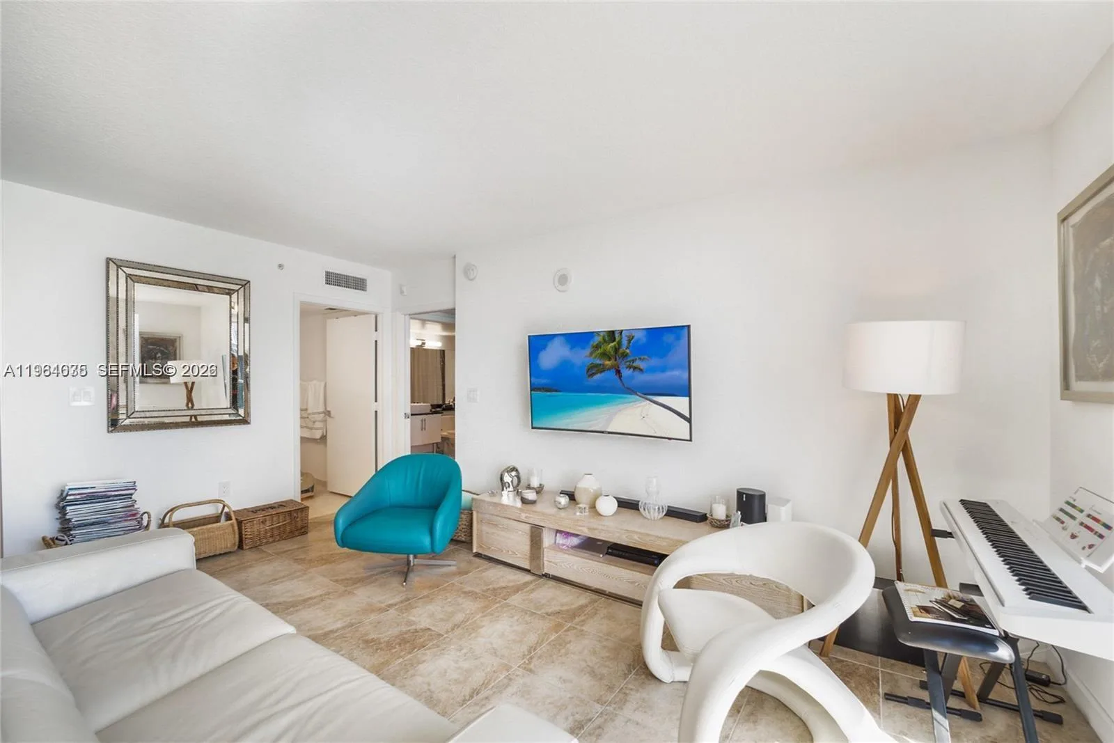 31 SE 5th St # 2706, Miami, FL 33131 photo 5