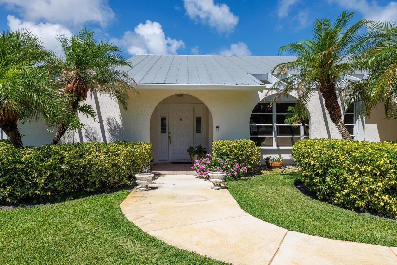 9268 SE Gettysburg Court, Hobe Sound, FL 33455 photo 5