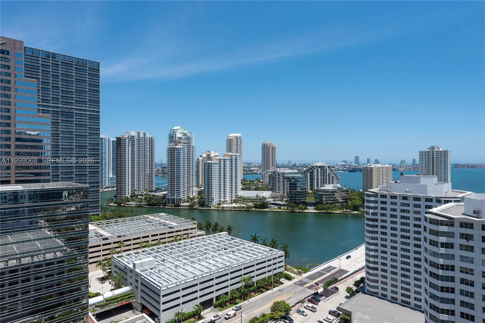 950 Brickell Bay Dr # 2304, Miami, FL 33131 photo 2