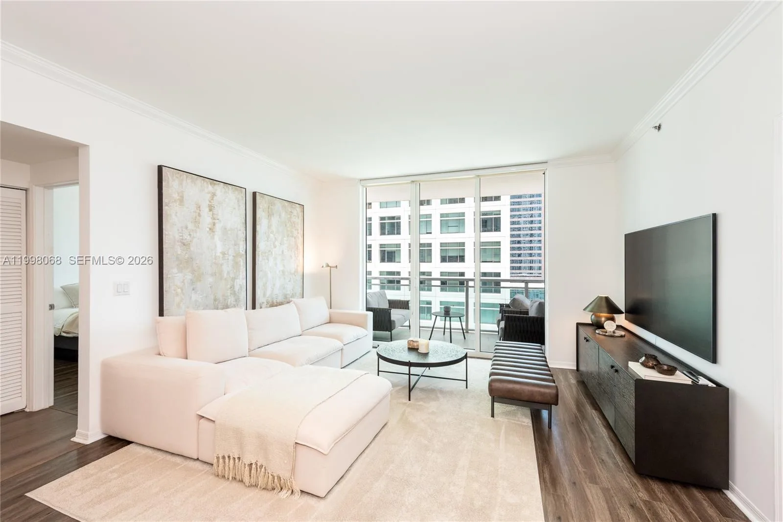950 Brickell Bay Dr # 2304, Miami, FL 33131 photo 8