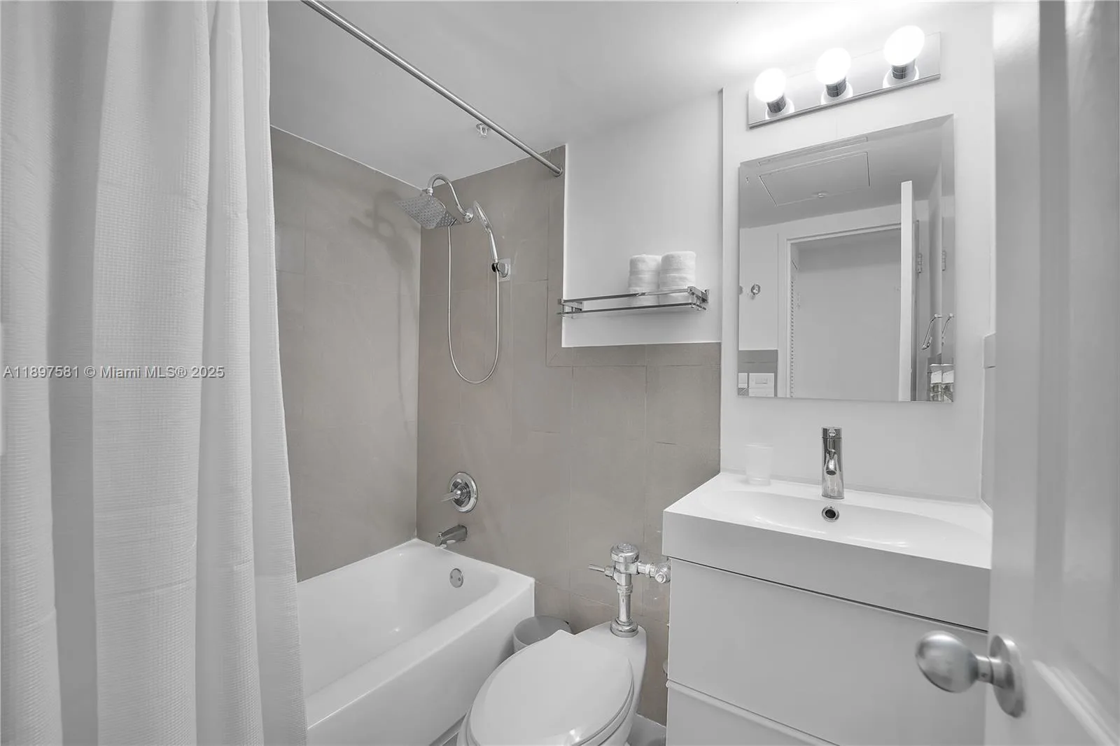 1500 Bay Rd # 266S, Miami Beach, FL 33139 photo 11