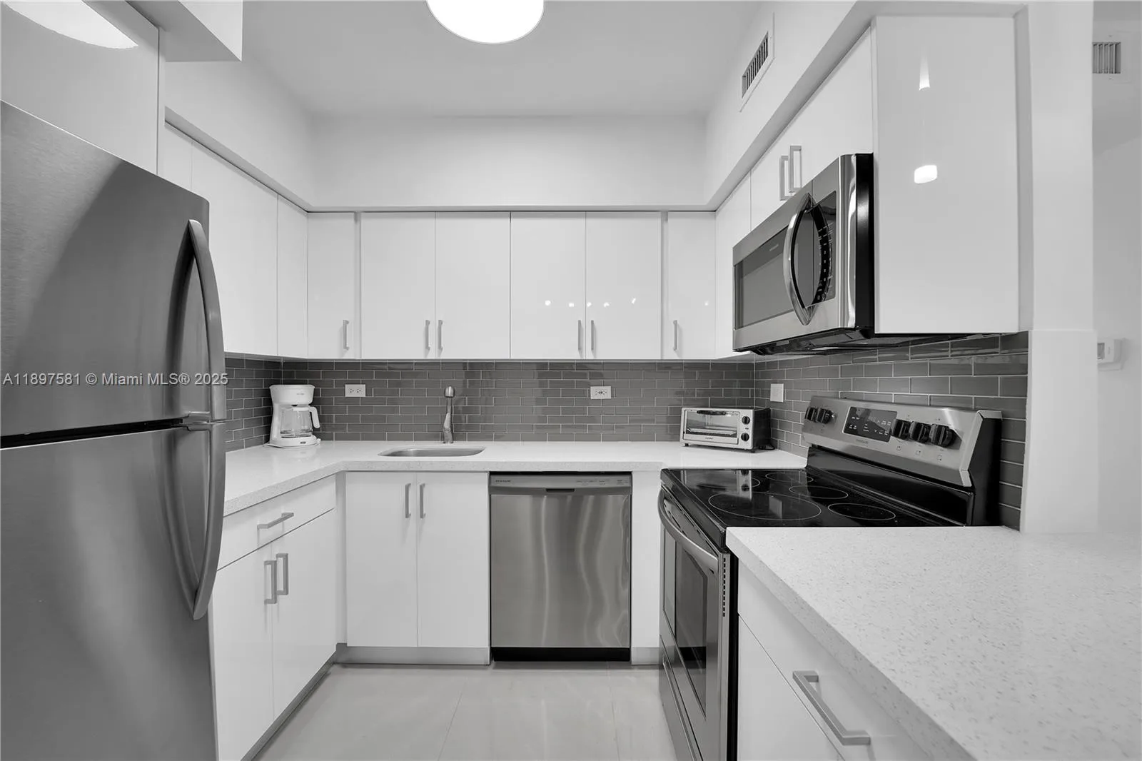 1500 Bay Rd # 266S, Miami Beach, FL 33139 photo 8
