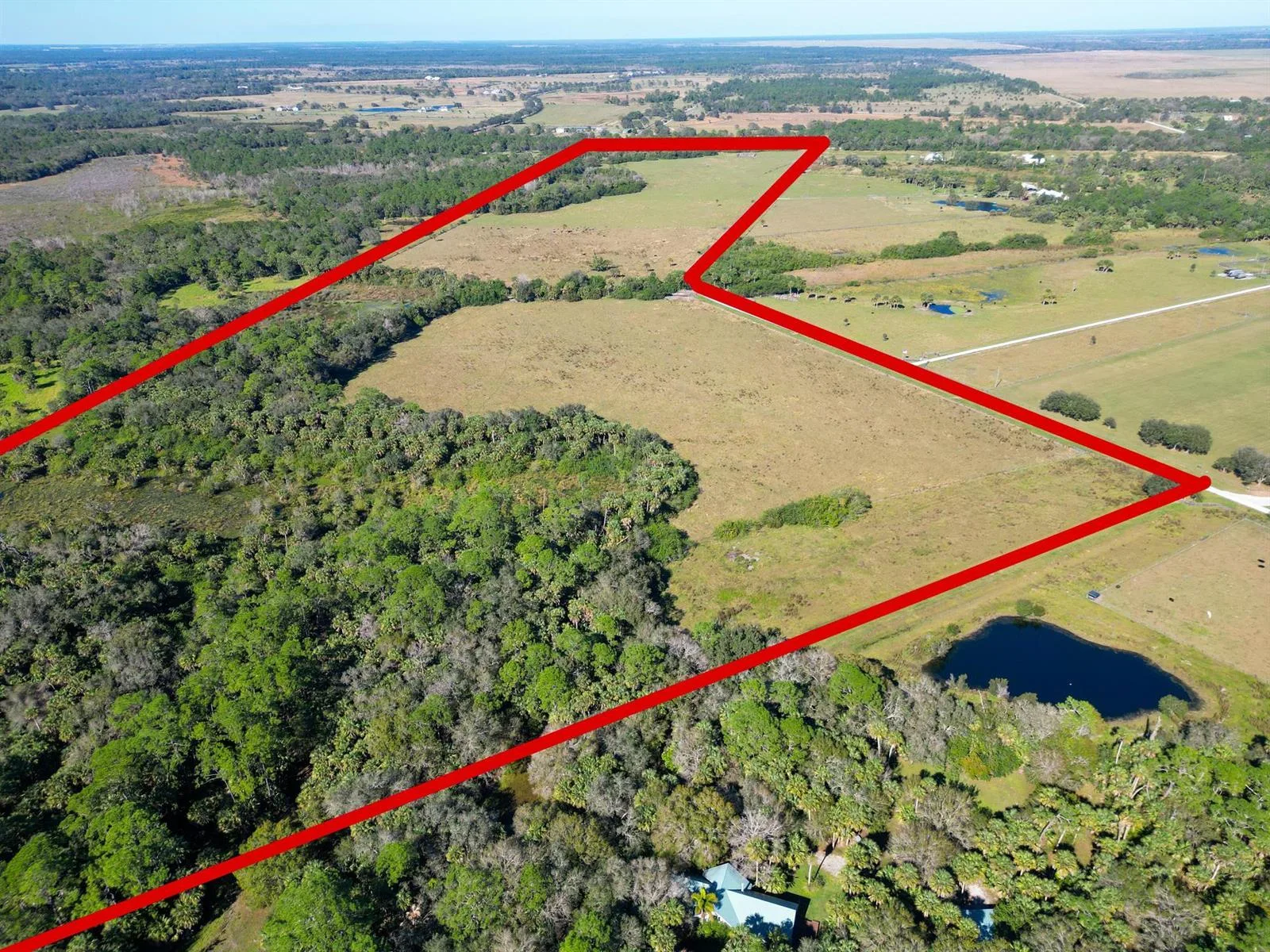 3702 SW Wild Turkey Lane, Okeechobee, FL 34974